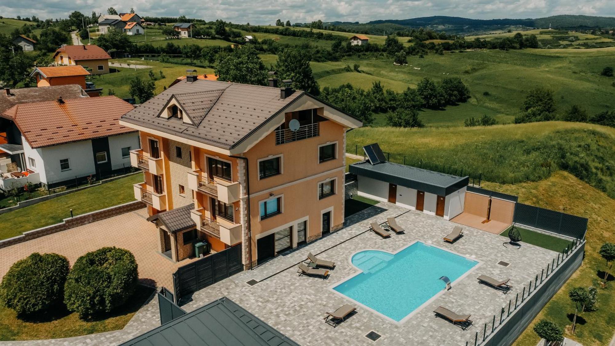 Villa Lamija Bihać Eksteriør billede